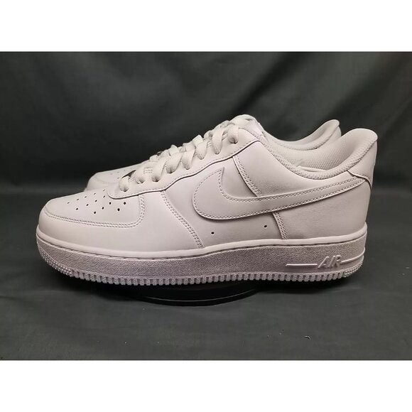 Nike Women's Air Force 1 '07 Fashion Sneaker Triple White Size 10 NEW IN BOX! - Picture 6 of 11